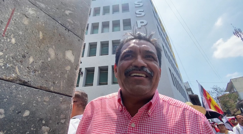 Pasiano Rueda apoya a Nahle y a MORENA; pese a que gobierno morenista de Cuitláhuac lo apresó, sembró armas y drogas por denunciar fraude en la elección que él ganó.