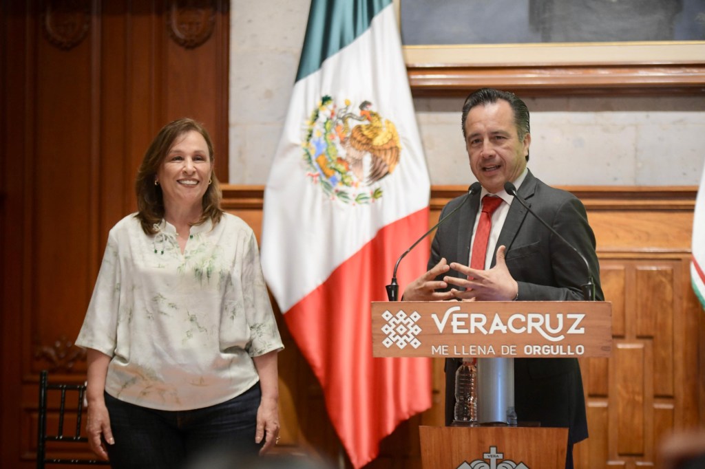 Pese a que elección de la gubernatura de Veracruz irá a tribunales, ya inició la transición al nuevo gobierno este&nbsp;lunes.