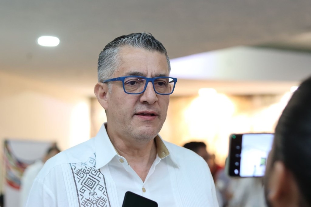 Suspensión de clases, para que población se sume a centenario del Carnaval de Veracruz: Vargas&nbsp;Barrientos