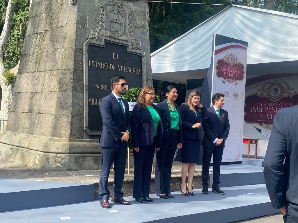 Nahle estudia una posible reestructuración de la deuda de Veracruz en su&nbsp;administración.