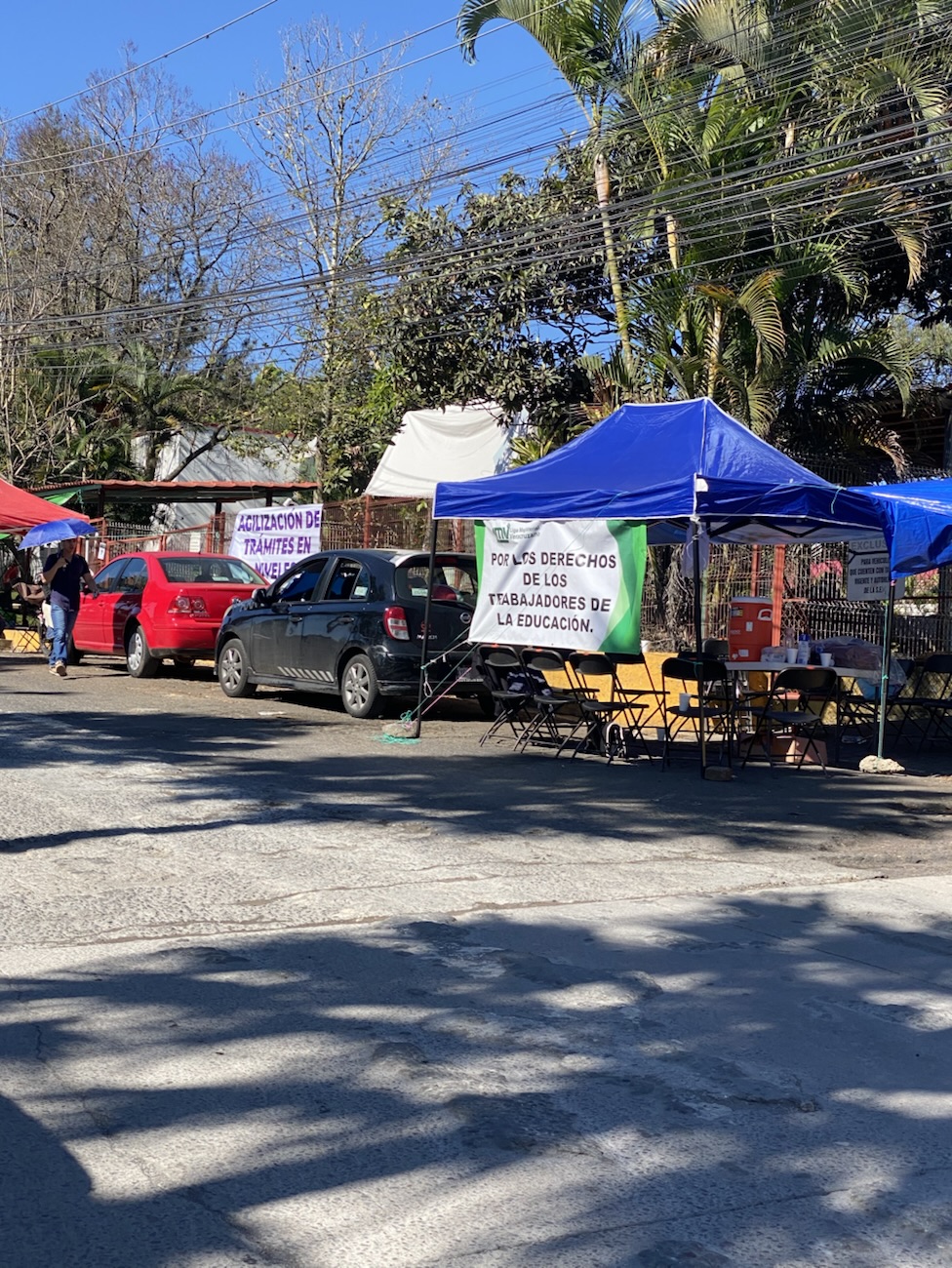 Condicionan sindicatos a la SEV, el volver comisionados a las aulas, a cambio de nuevas plazas y horas&nbsp;docentes.
