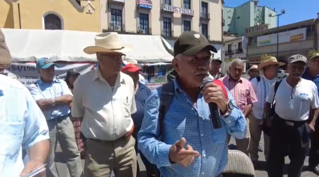 Industriales redujeron pagos a cafetaleros con el pretexto de los aranceles; sin embargo productos del campo están&nbsp;exentos.