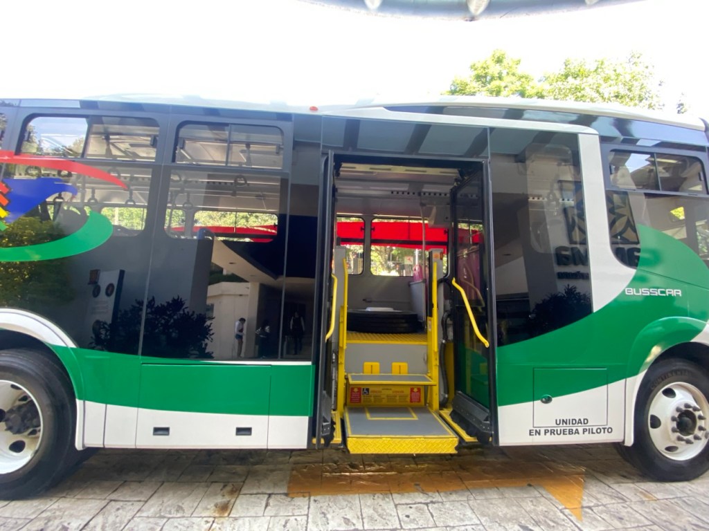 Diez nuevas unidades de transporte urbano comenzarán a circular en&nbsp;Xalapa