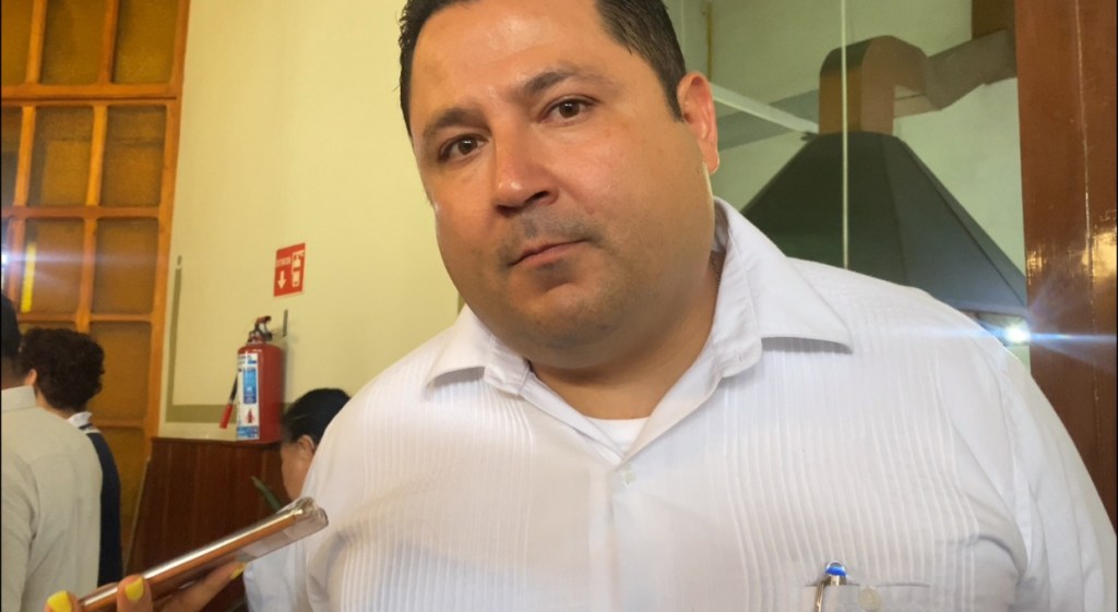 Se atiende reclamo de alumnos de bachillerato&nbsp;UPAV