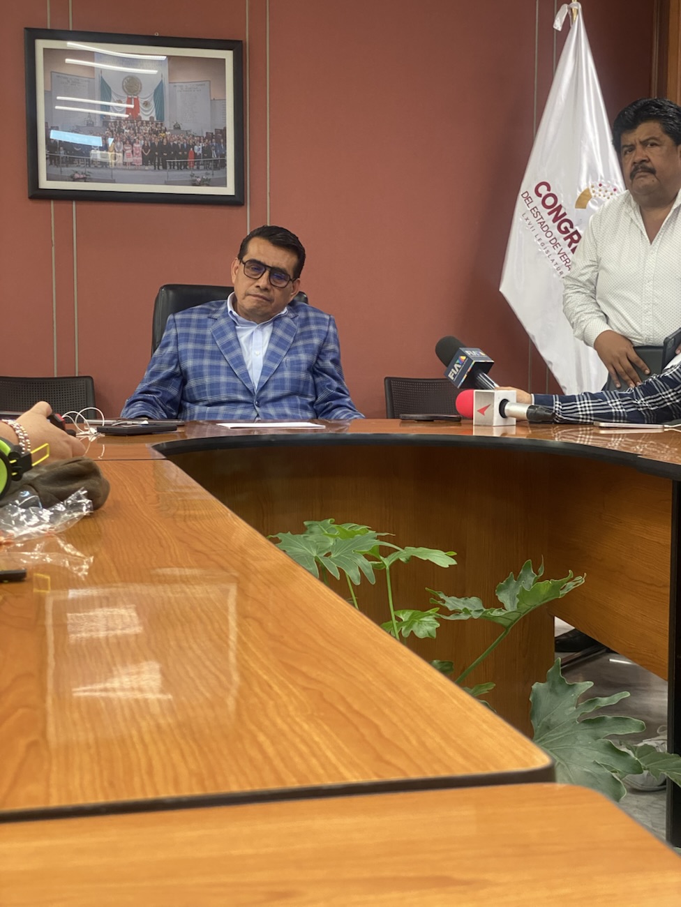 Conmina Esteban Bautista a diputados a no faltar a la glosa, porque muchos no&nbsp;van