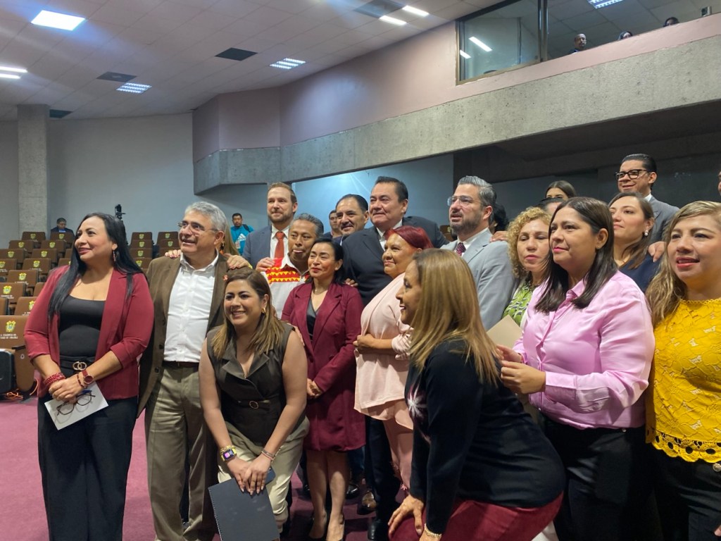 Son 16 ex servidores de Cuitláhuac los que tienen abiertas carpetas de investigación por “faltas Graves” en relación a obras inconclusas y mal terminadas:&nbsp;SIOP