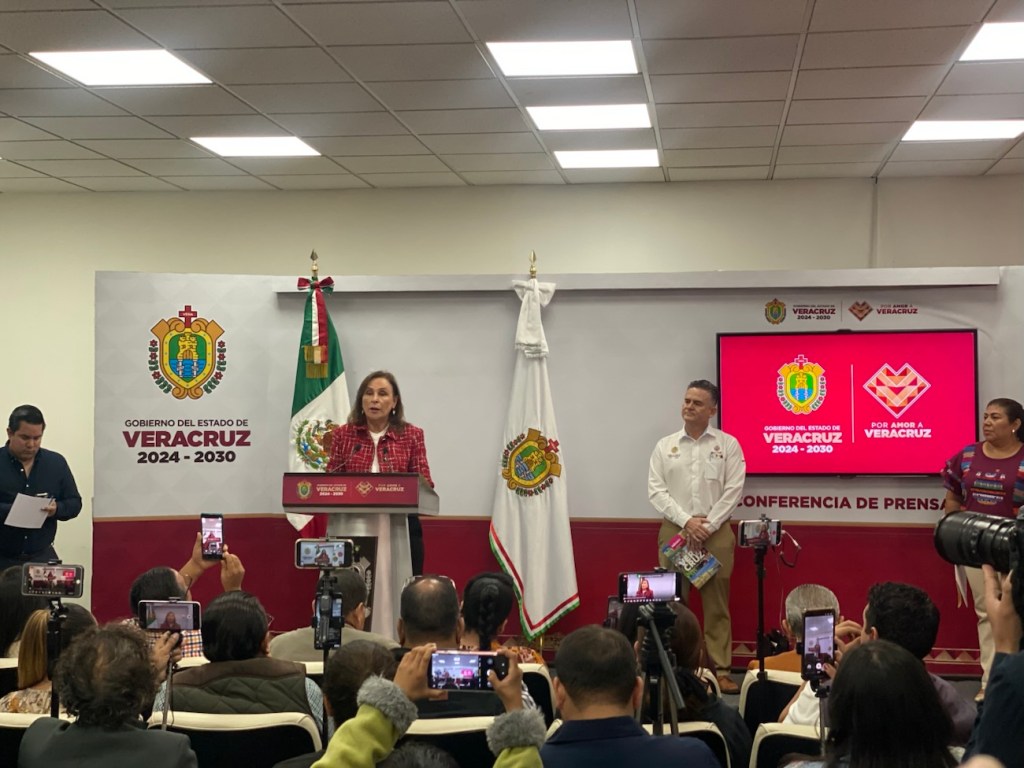 Habrá cambios en SESVER porque no han podido destrabar un tema burocrático que impide pagar el bono en efectivo a 12 % de trabajadores de&nbsp;Salud