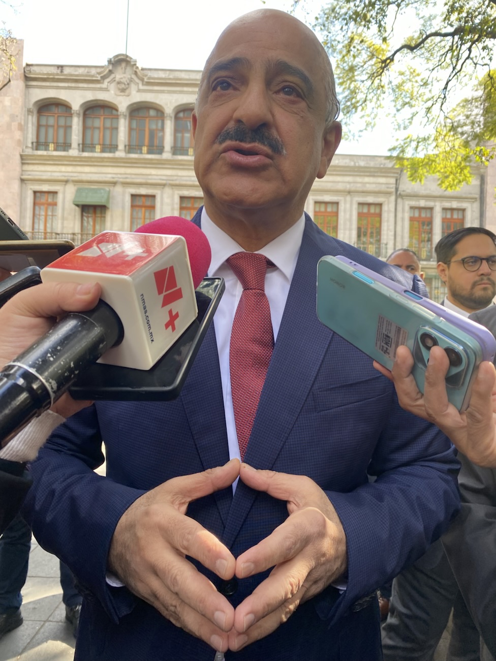 Regularizaran a los meritorios del Registro Público de la Propiedad y van por notarios ligados al cartel inmobiliario:&nbsp;Ahued