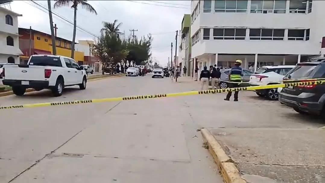 Ataque a un despacho de abogados en Coatzacoalcos deja saldo de cuatro muertos