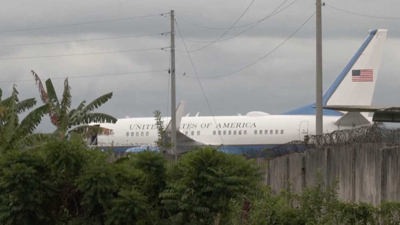 Se reúne en privado director de la CIA y ministro Cubano en la isla