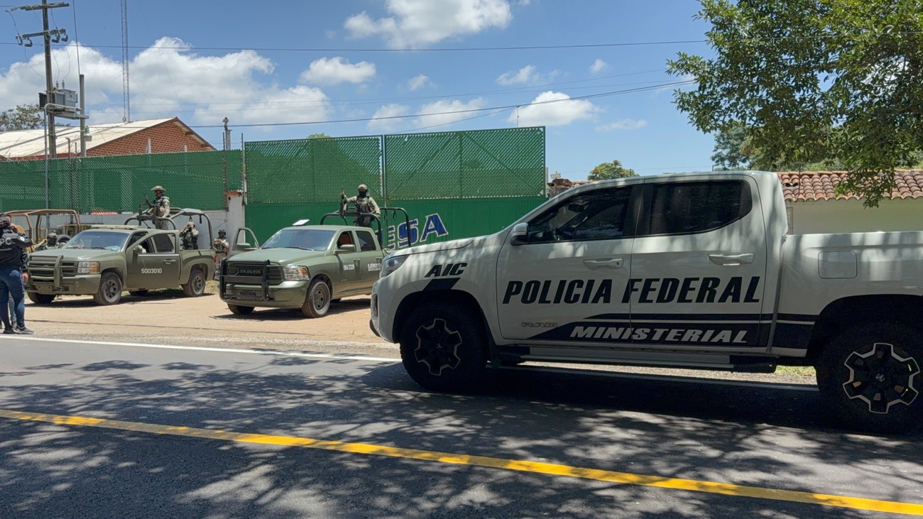 El predio que originalmente se dijo era refinería clandestina no lo es; sin embargo sigue bajo resguardo de FGR