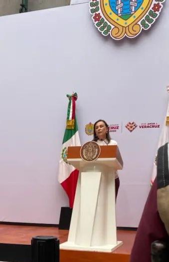 Rocío Nahle asegura que hizo pagos a más de 5 mil docentes de UPAV